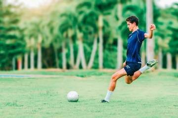 帕特里克·多尔古这记射门，绝对精彩！消息源：KalshiFooty（配图示意）